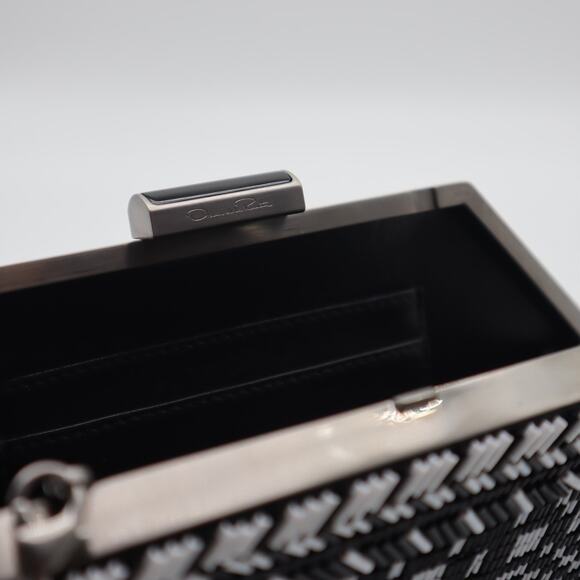 Oscar De La Renta Beaded Trapezoid Chained Clutch Bag - Picture 8 of 10